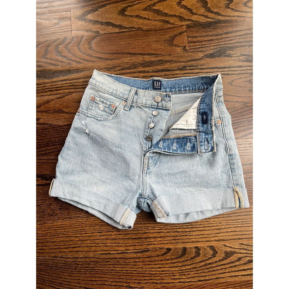 Gap denim women’s Bermuda shorts Sz. 27 blue button fly high rise